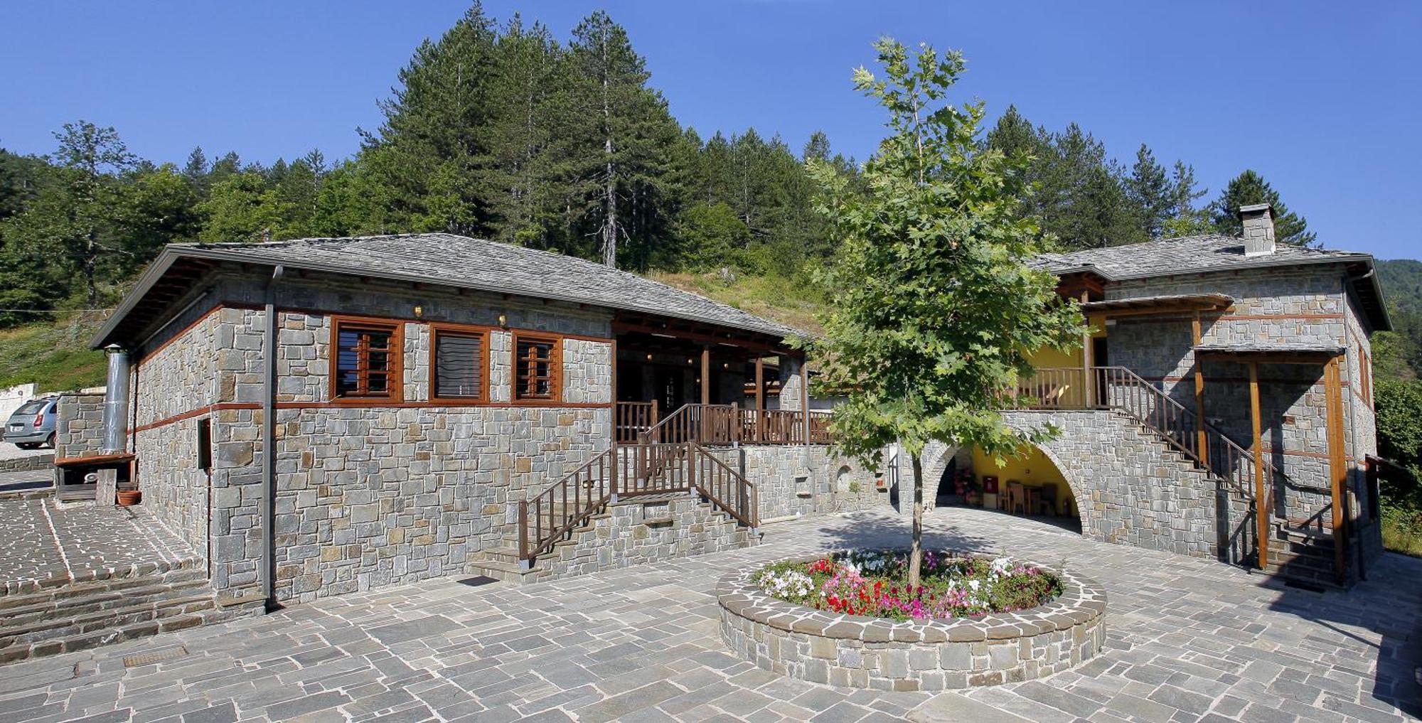 Kerasies Guesthouse Vovousa Екстериор снимка